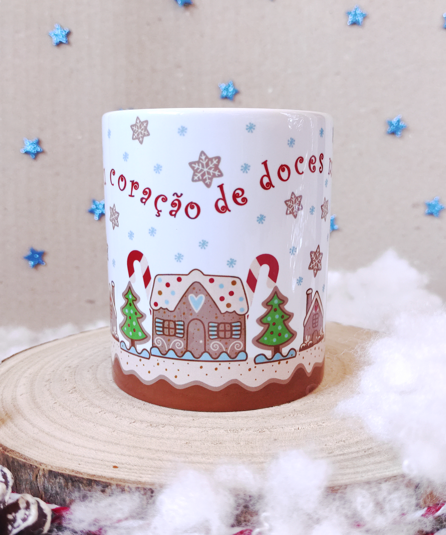 Box caneca, vela aromática de morango e íman ou pendente, em MDF - Sonhos de Gengibre