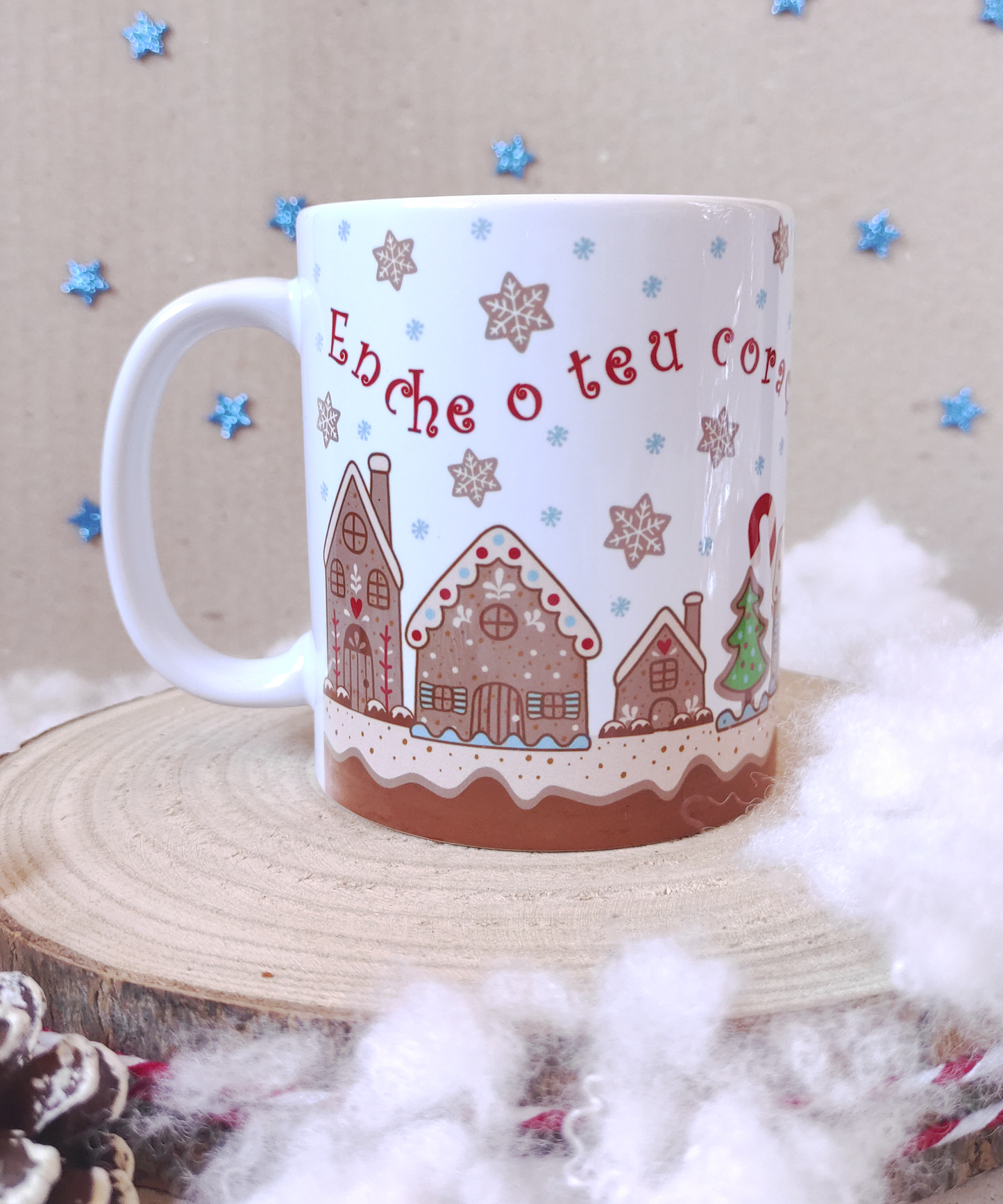 Box caneca, vela aromática de morango e íman ou pendente, em MDF - Sonhos de Gengibre