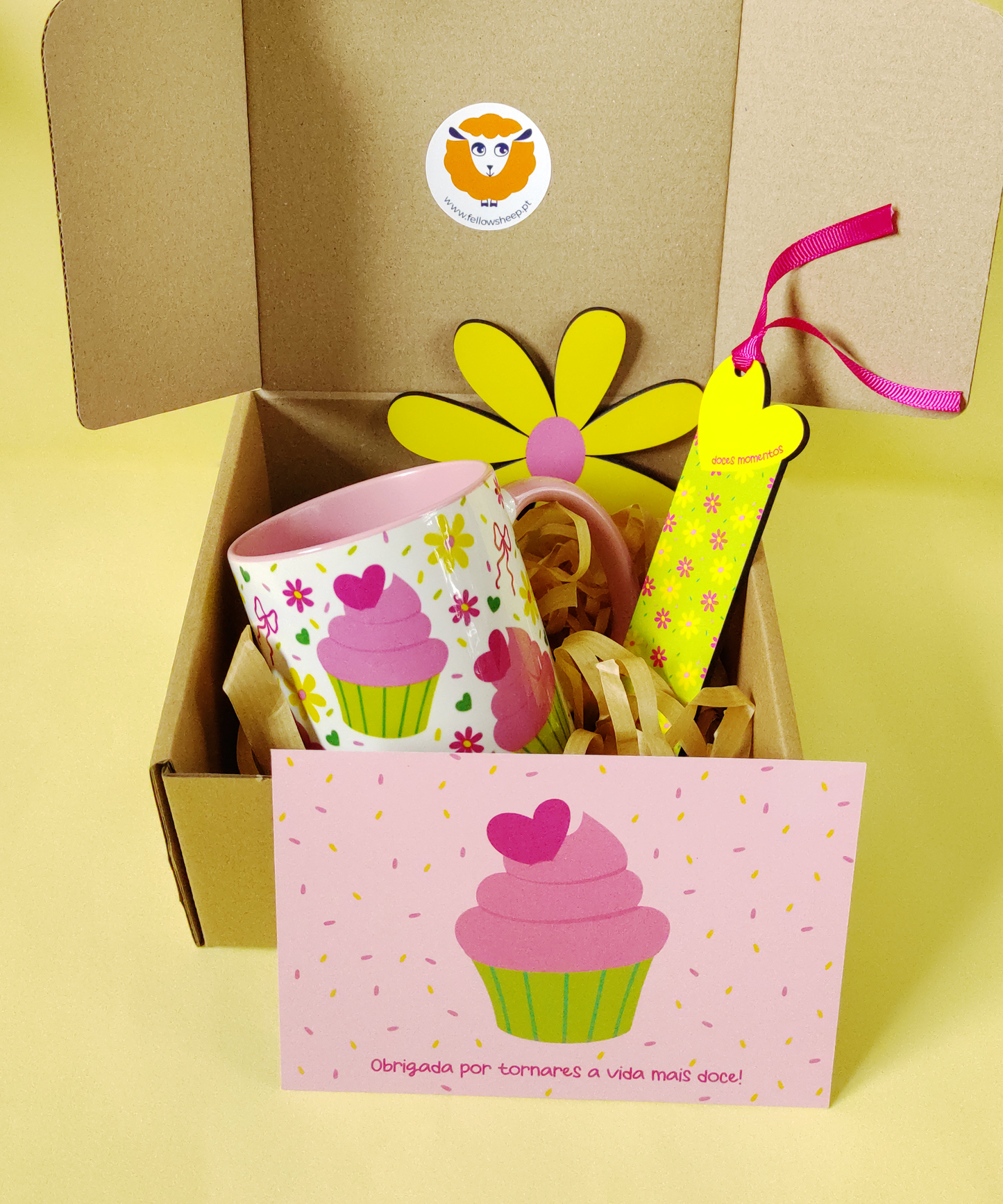 Box Cupcake – Caneca + Base + Marcador + Postal
