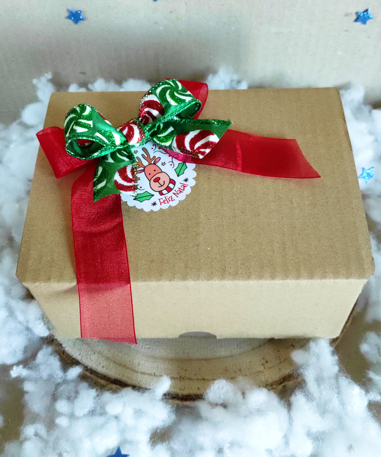 Box caneca, vela aromática de morango e íman ou pendente, em MDF - Sonhos de Gengibre