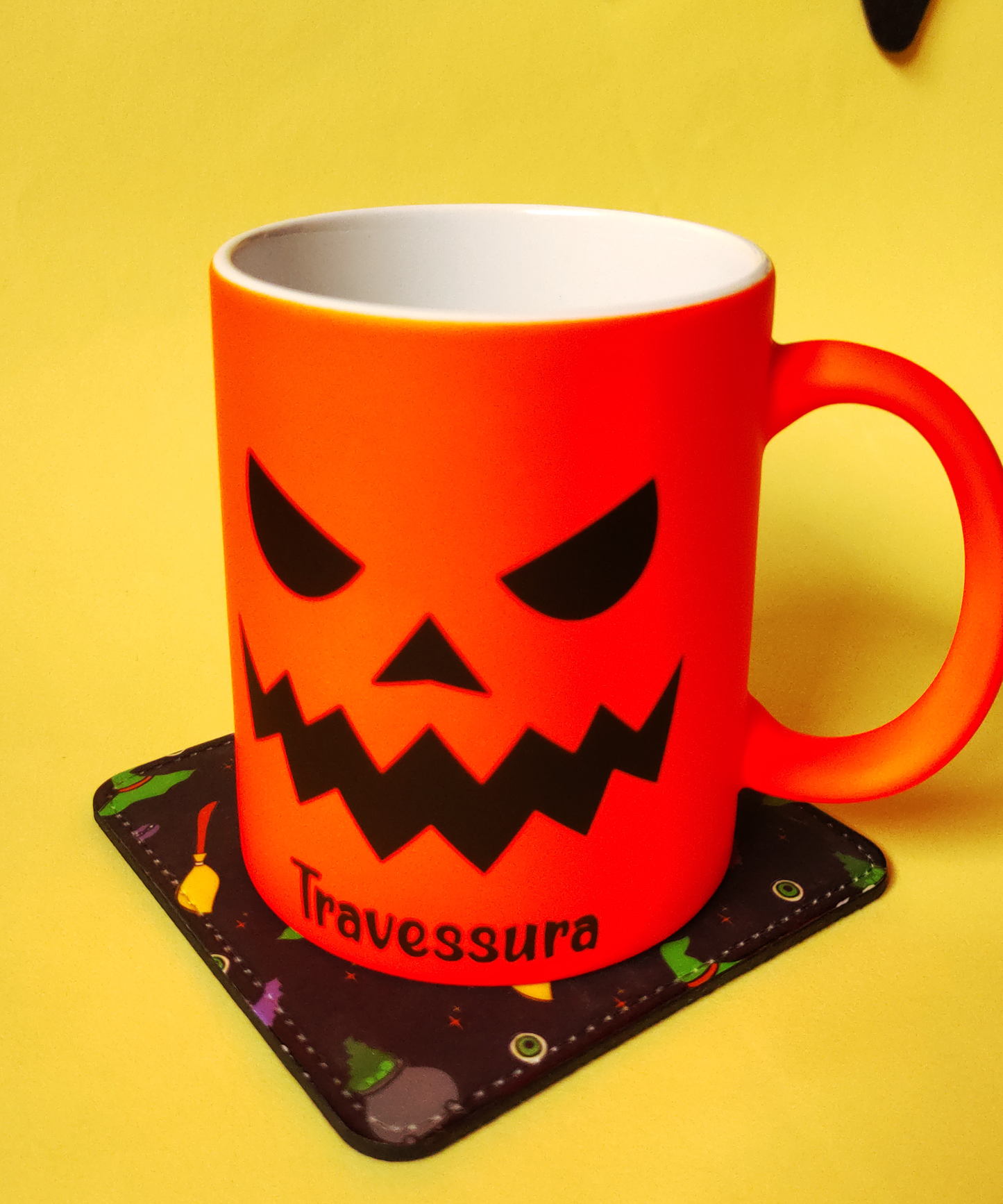 Conjunto Caneca Fluorescente + Base para Copos