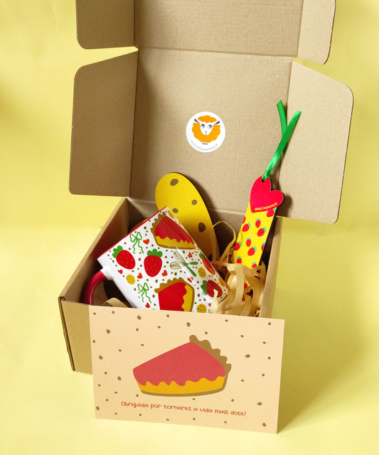 Box Cheesecake  – Caneca + Base + Marcador + Postal